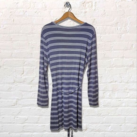 Daisy Fuentes Striped Long Sleeve Grey/White Tunic W/ Waist Tie - Picture 4 of 5